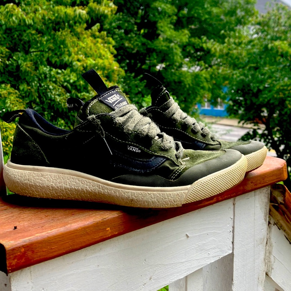 Offers welcome Vans Ultrarange men’s 7 women’s 8.5